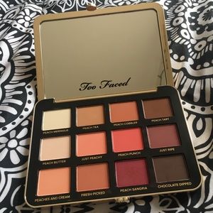 Just peachy palette (mattes)